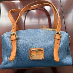 Valentina Italy Genuine Leather Shoulder handbag with cross body strap